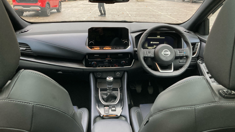 Nissan Qashqai 1.3 DiG-T MH Tekna 5dr Petrol Hatchback